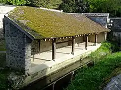 Lavoir sur le ru de la Fosse aux Coqs