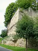 Rempart sud, rue des Remparts / chemin des Remparts ; vue partielle.