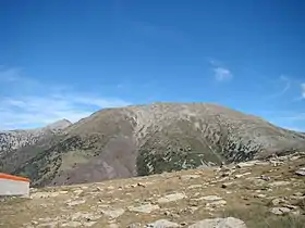 La crête des Sept Hommes vue depuis le pla Guillem