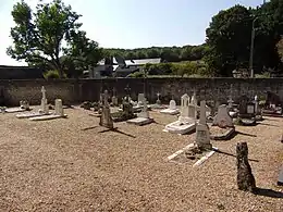 Cimetière de Cravant-les-Côteaux