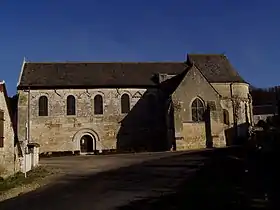 Image illustrative de l’article Église Saint-Léger du Vieux-Bourg de Cravant-les-Côteaux