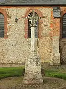 Calvaire sur le côté de l'église