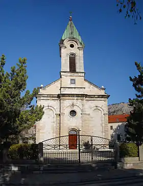 L'église catholique de Tous-les-Saints.