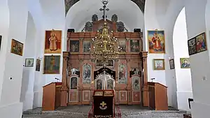 L'iconostase de l'église de la Dormition-de-la-Mère-de-Dieu de Pecka.