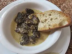 Image illustrative de l’article Croûte aux morilles