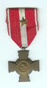 Croix de la valeur militaire.