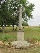 Croix de 1746, route de Combeaufontaine.