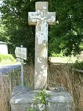 Croix de chemin de La Pierre Longue.