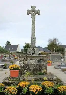 Croix de cimetière