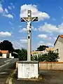 Croix de la mission à Saint-Symphorien de 1957.