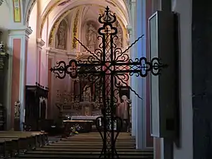 Une croix en fer forgée par Jean Claude Vuagnoux habitant de la commune