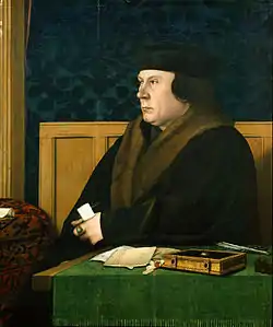 Portrait de profil d'un homme portant un manteau en velours noir assis derrière une table où sont posés des documents