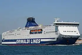 illustration de Cruise Bonaria (ferry de 2000)