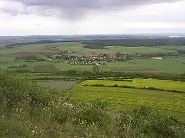 Ctiněves : vue aérienne.