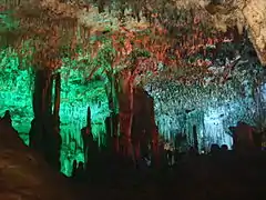Stalagmite de la grotte dels Hams, Espagne