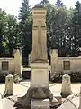 Monument aux morts Cumières village anéanti.