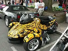 Un Spyder personnalisé.