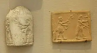 Le roi nourrisseur : Sceau-cylindre représentant le monarque et son acolyte nourrissant un troupeau sacré, période d'Uruk final (v. 3300-3100 av. J.-C.), Musée du Louvre.