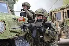 Soldats tchèques armés de CZ-805 BREN (2015).
