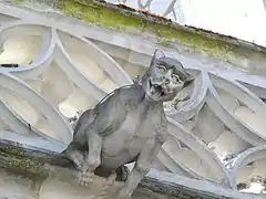 Gargouille - détail de la façade.