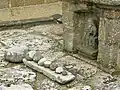 Lanrivoaré : cimetière des Saints, les pains pétrifiés du boulanger peu charitable