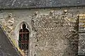 Détails du mur sud de l'église Saint-Martin.