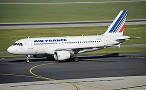 Le F-GRXB est le 27e A319-111 d'Air France