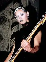 Description de l'image D'arcy Wretzky.jpg.