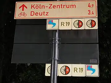 Balisage sur la D-Route 7 à Cologne