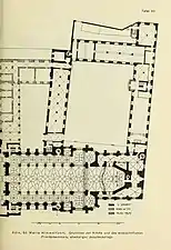 Plan d'une église jouxtée d'un couvent sur son côté gauche.
