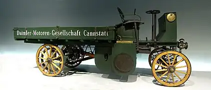 Camion Daimler Motor-Lastwagen, 1896
