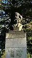 Buste de Karl Marx (1918, 1932), avenue Karl-Marx 21, Novaïa Ladoga