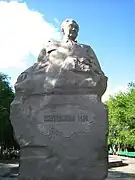 Statue de Kanych Satpaïev.