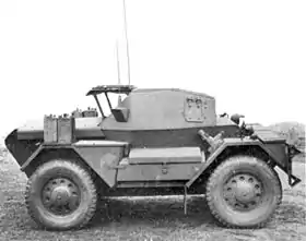 Scout Car Dingo, véhicule légèrement blindé de liaison et de commandement.