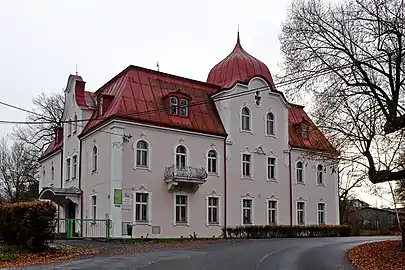 Dalovice : ancien château.