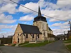 L'église et le monument aux morts