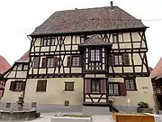 Maison de vigneron, "maison Burrus" (XVe et XVIe siècles), 53-55 rue du Maréchal-Foch.