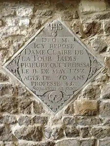 Enfeu de la prieure Claire de La Tour († 11 mai 1757).
