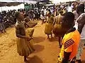 Danse du vodoun cocoussi sur la plage Grand-Popo au Bénin lors de la fête du 10 janvier 2020