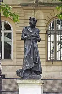 Statue de Dante, Jean-Paul Aubé, square Michel-Foucault, Paris.