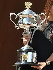 Représentation de la Daphne Akhurst Memorial Cup.