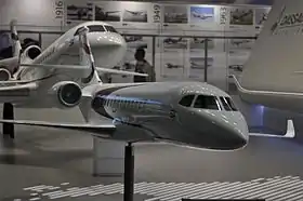 Maquette de Falcon 5X présentée en 2015