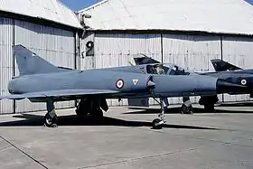 Dassault Mirage IIIC sur la base de Châteaudun en 1987.