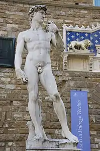 Réplique en marbre située Piazza della Signoria, devant le Palazzo Vecchio.