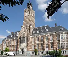 Palais de justice de Termonde (style éclectique, Valentin Vaerwijck)