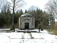 Entrée du cimetière de Türkheim (Kaufering VI)