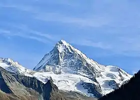 Vue de la dent Blanche depuis les hauteurs des Haudères.