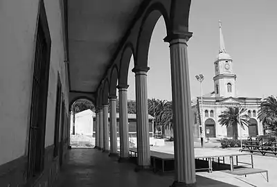 Église Santa Rosa de Lima.