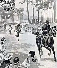Un coureur est précédé par un militaire à cheval, des spectateurs les saluent de leur chapeau.