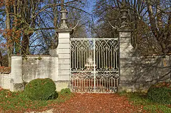 Grille du château.